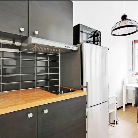 Cozy Studio In The Heart Of Paris